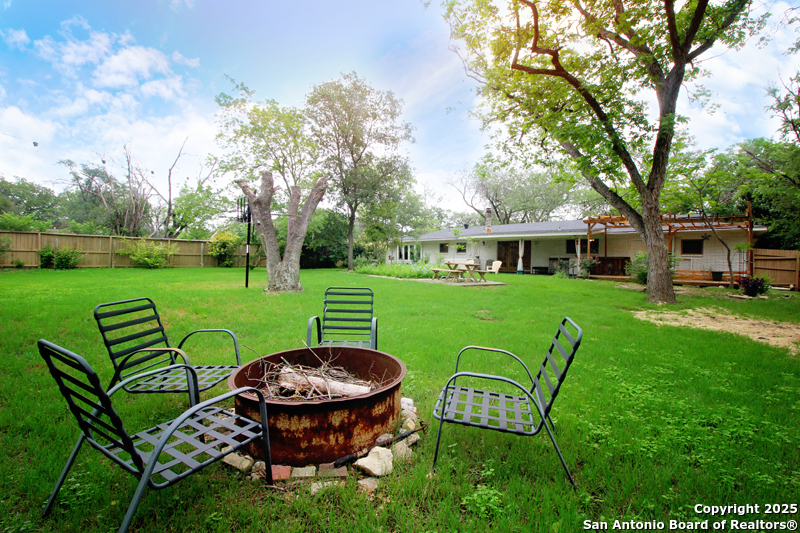 113 Adobe Drive Castle Hills TX 78213