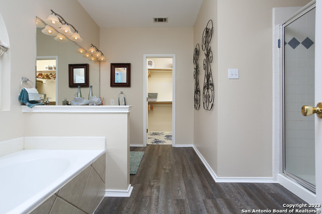 6010 Wood Bayoo San Antonio TX 78249