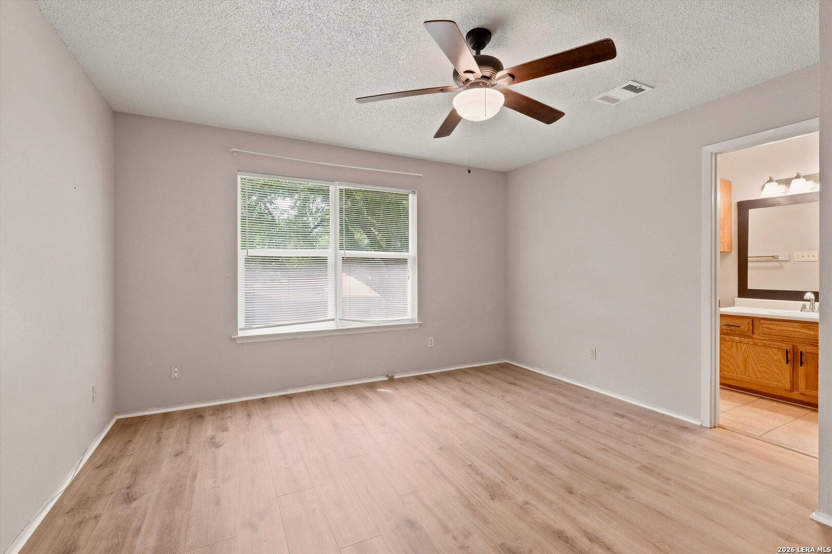 11136 El Sendero San Antonio TX 78233