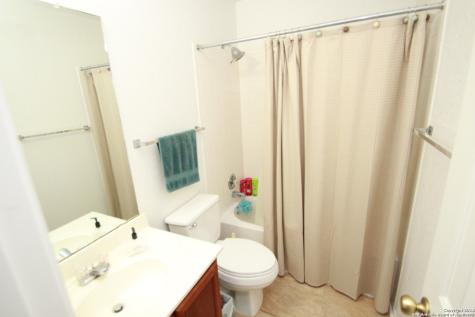 302 Agency Oaks San Antonio TX 78249