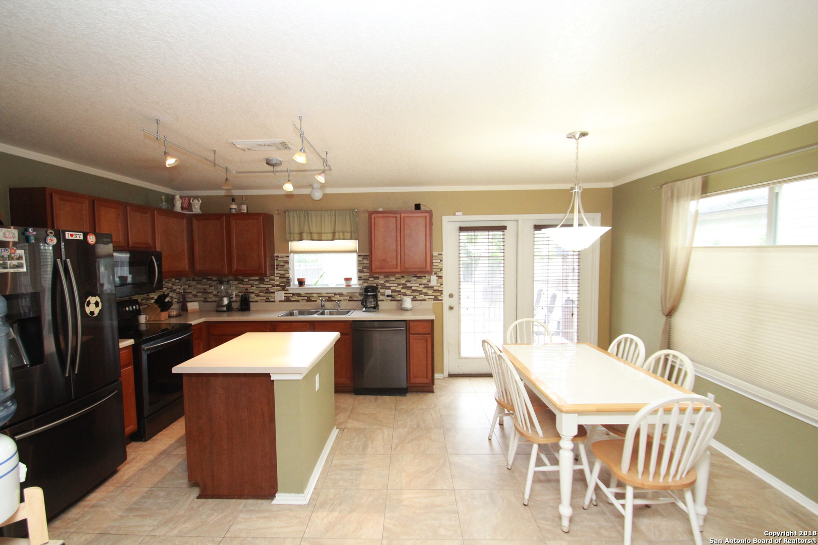 302 Agency Oaks San Antonio TX 78249