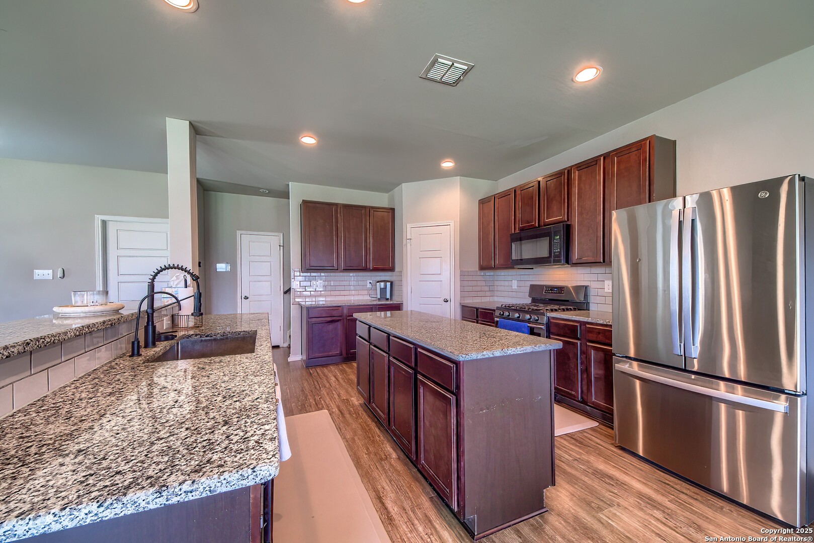 7421 Summer Blossom Court Converse TX 78109