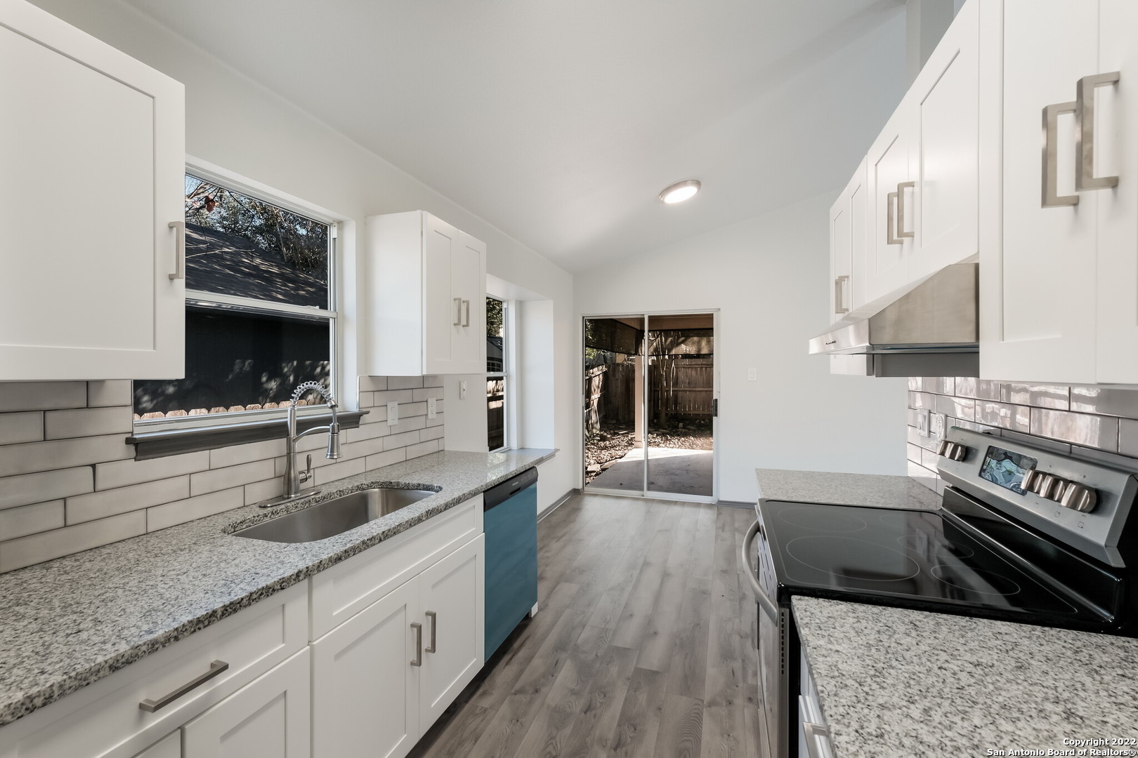 9014 Gill Bridge San Antonio TX 78254