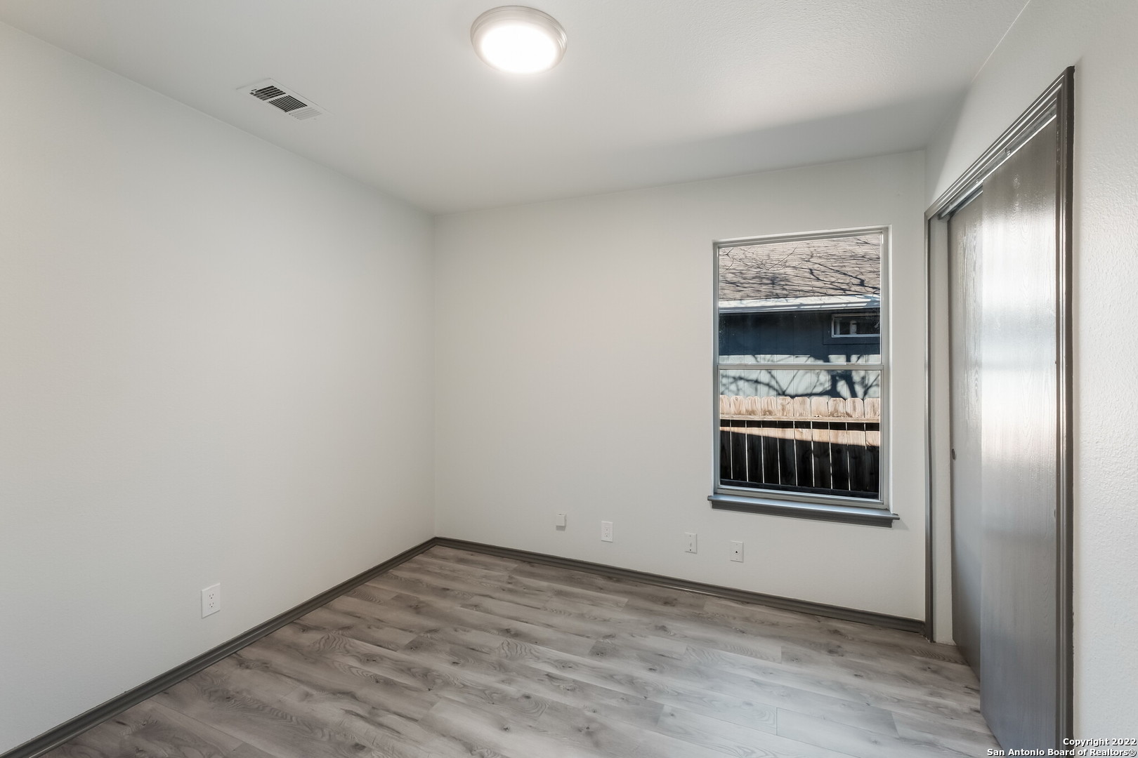 9014 Gill Bridge San Antonio TX 78254