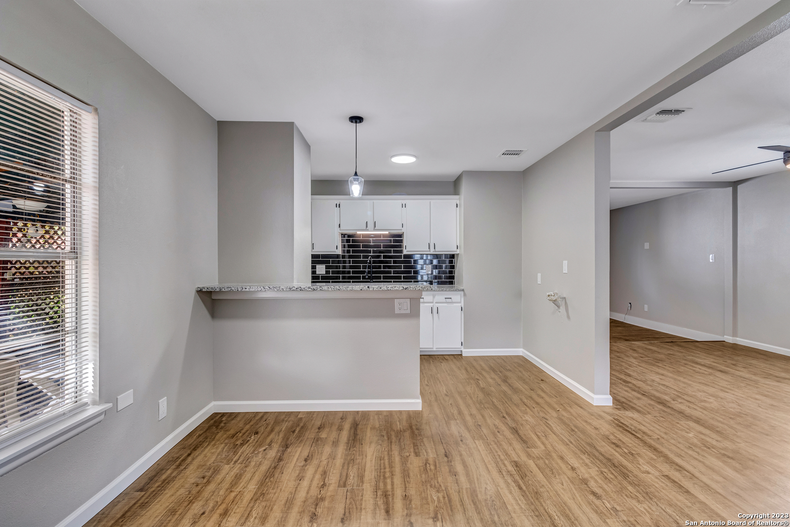 8815 Oakbrook Street San Antonio TX 78221