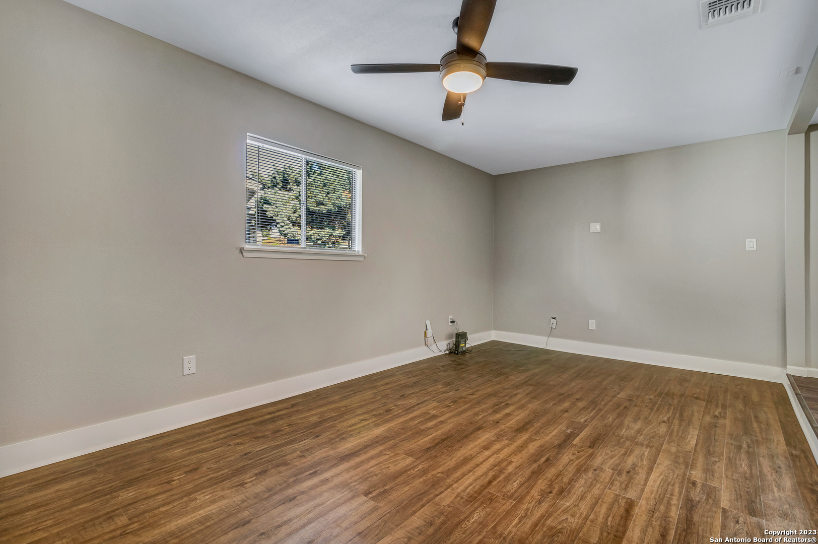 8815 Oakbrook Street San Antonio TX 78221