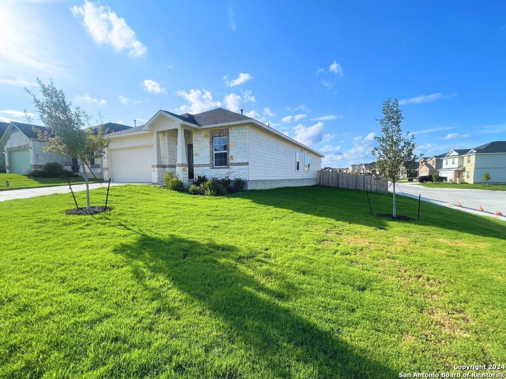 114 Fawn Trace San Antonio TX 78253
