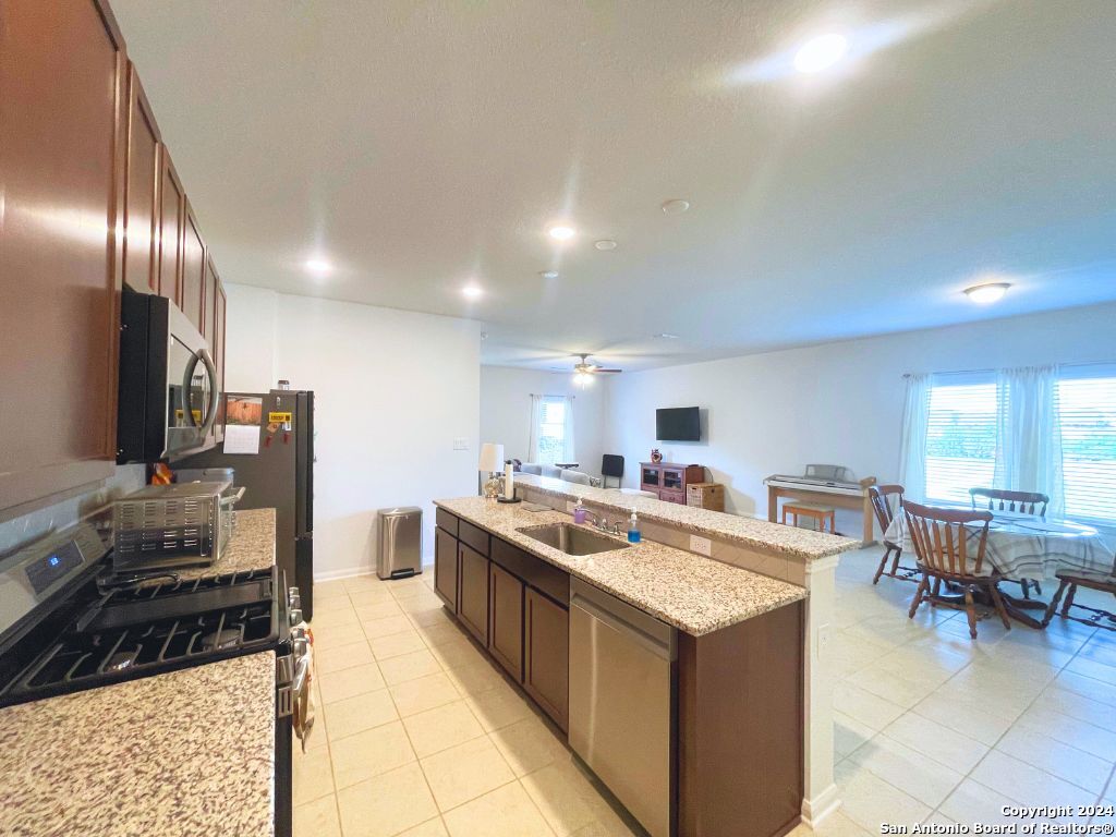 114 Fawn Trace San Antonio TX 78253