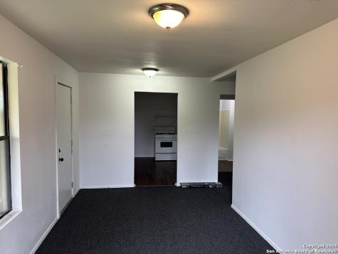 2007 Wyoming Street San Antonio TX 78203