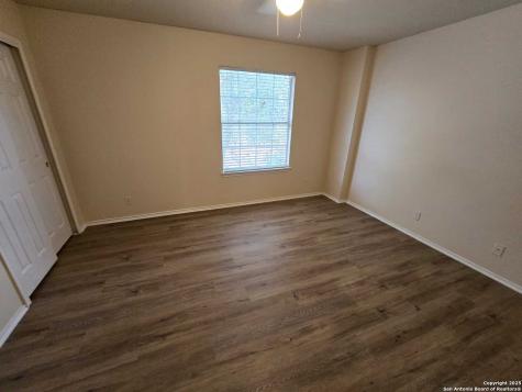 566 Rattler Bluff San Antonio TX 78251