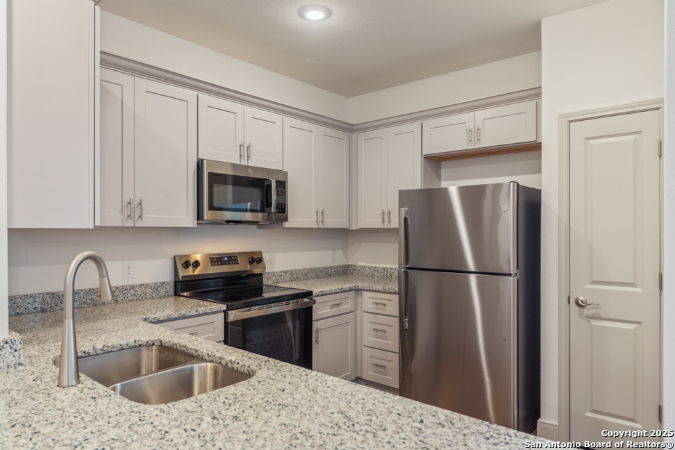 7612 Briarwood Pass San Antonio TX 78252