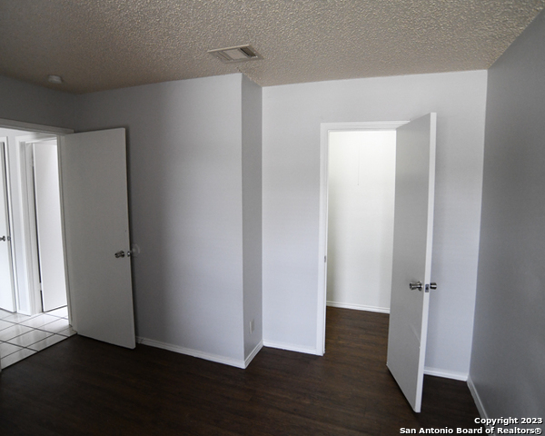 5607 Lochmoor San Antonio TX 78244