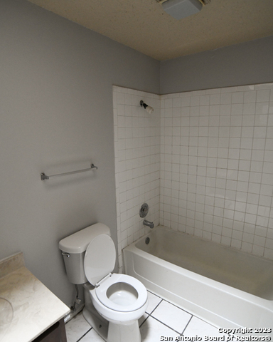 5607 Lochmoor San Antonio TX 78244