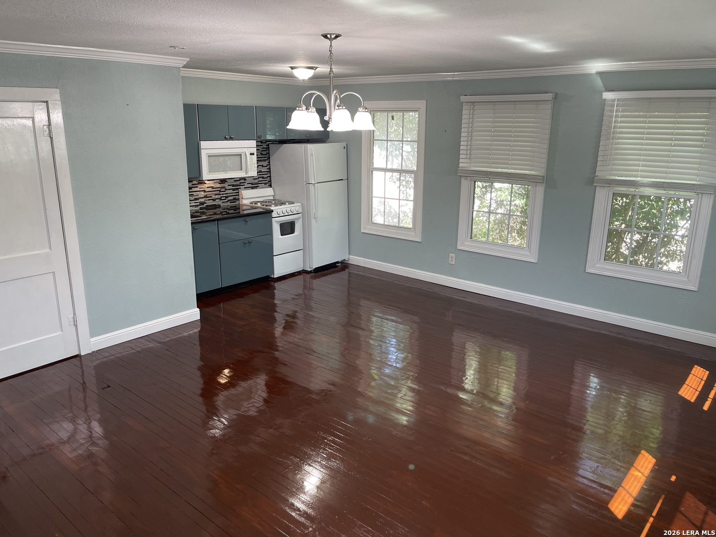 158 N Chestnut Avenue New Braunfels TX 78130