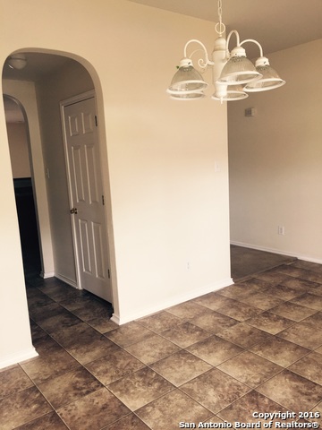 7411 Nebula Valley San Antonio TX 78252