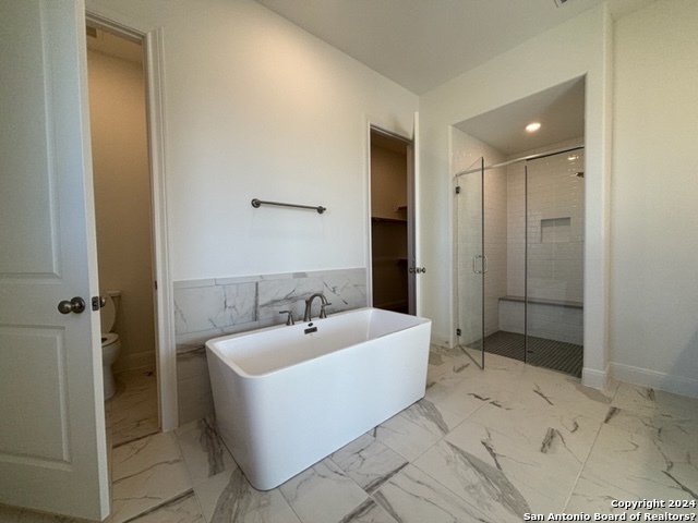 152 W Magnolia Circle La Vernia TX 78121