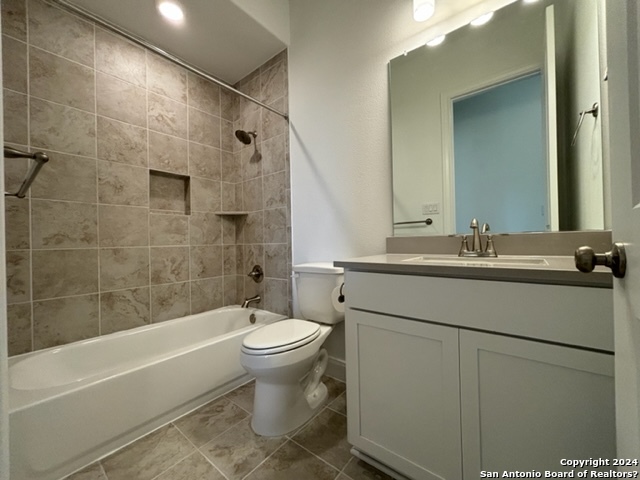 152 W Magnolia Circle La Vernia TX 78121
