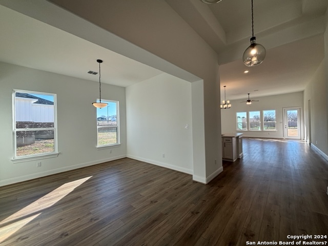 152 W Magnolia Circle La Vernia TX 78121