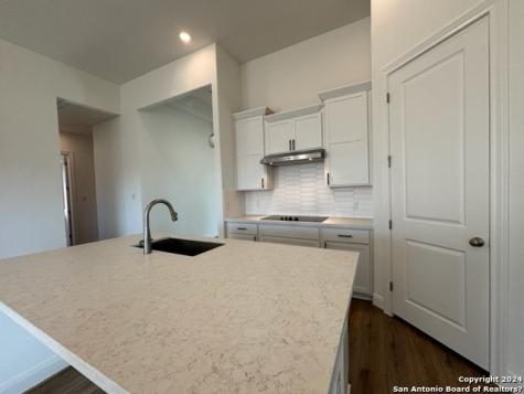 152 W Magnolia Circle La Vernia TX 78121