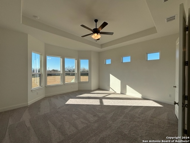 152 W Magnolia Circle La Vernia TX 78121