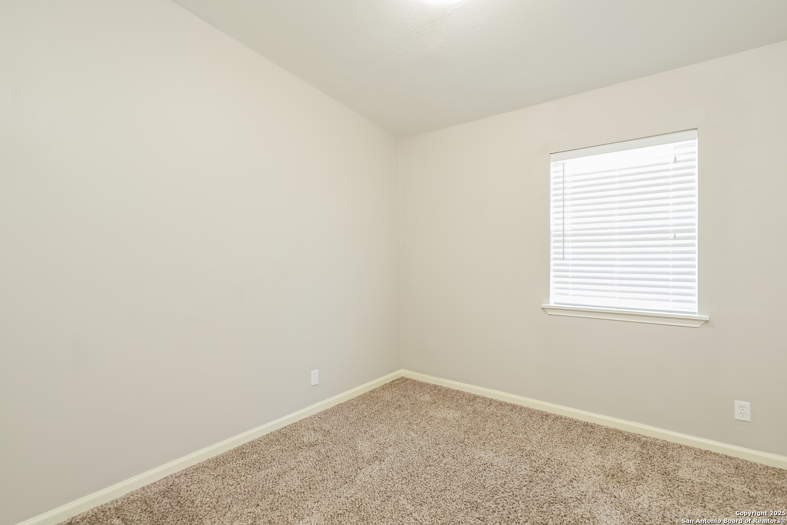 6127 Bright Valley Drive San Antonio TX 78242