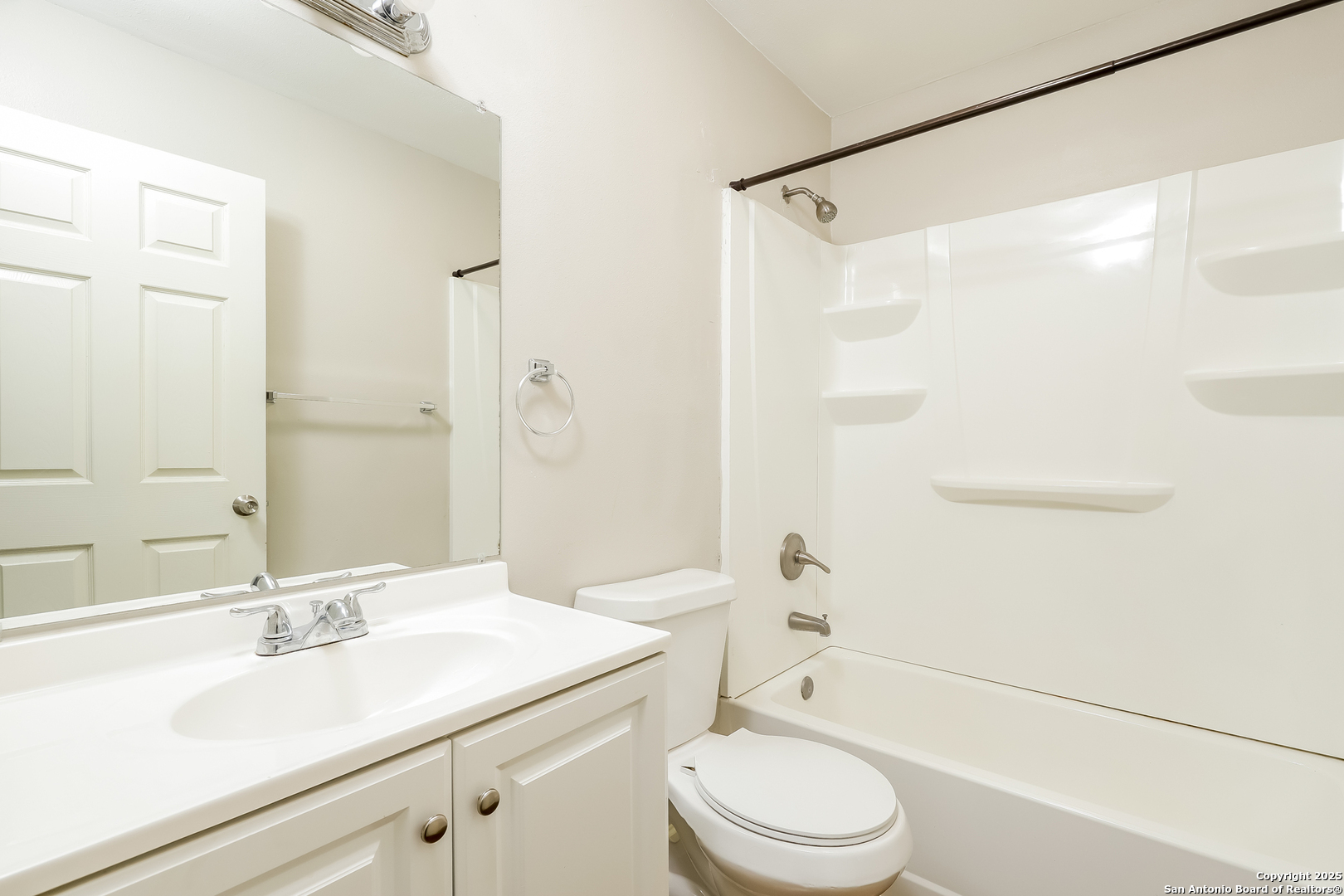 6127 Bright Valley Drive San Antonio TX 78242