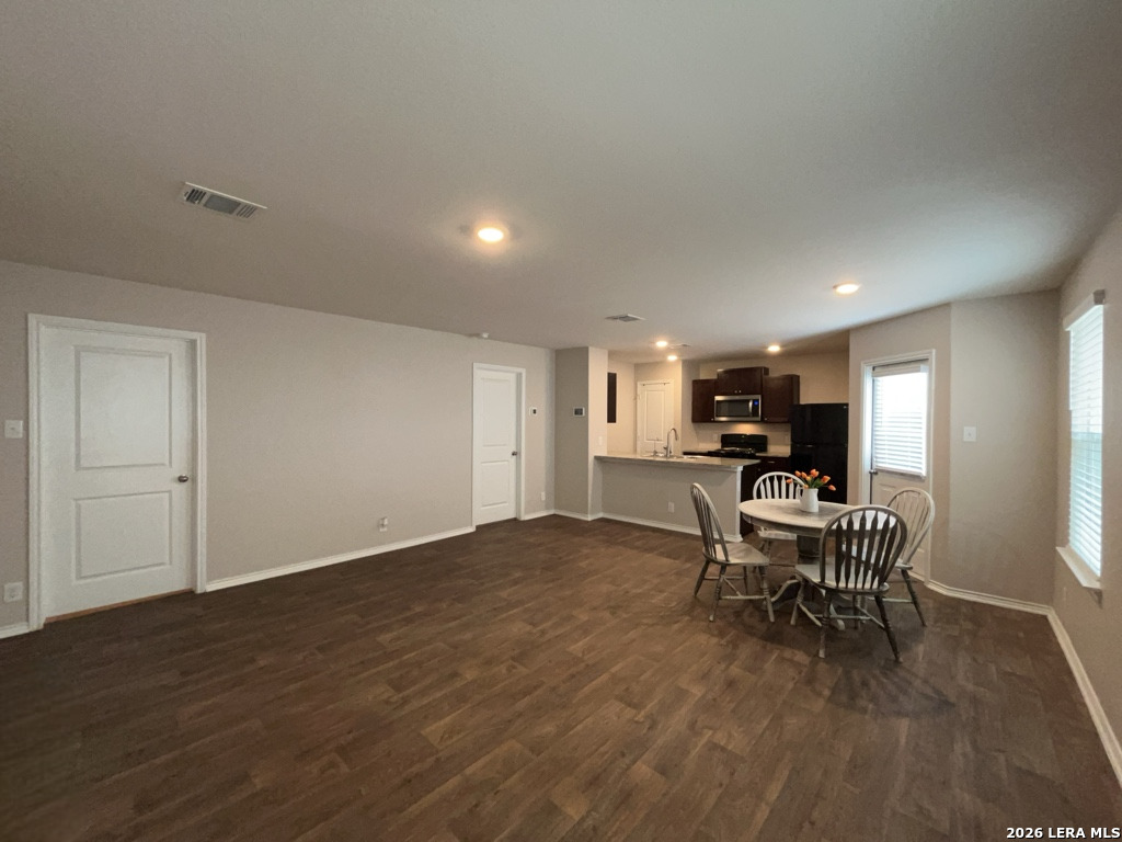 6528 Dynamic Sound San Antonio TX 78252