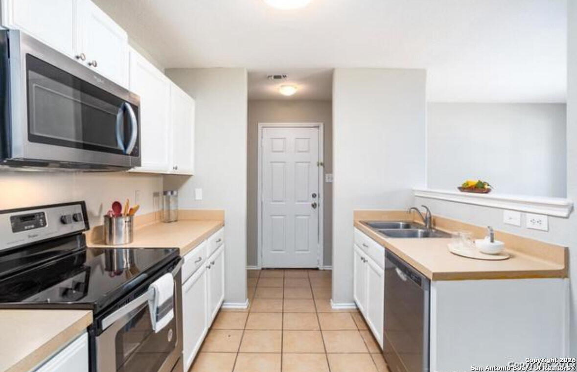 3950 Key West Way Converse TX 78109