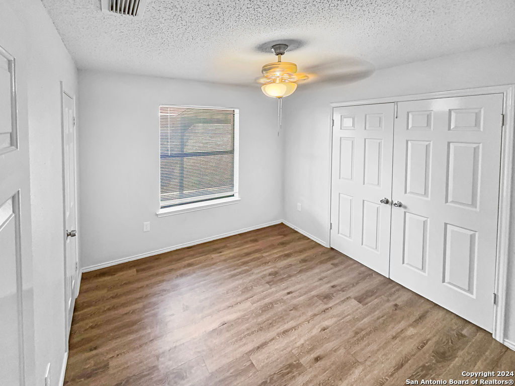13255 Greenstone San Antonio TX 78249