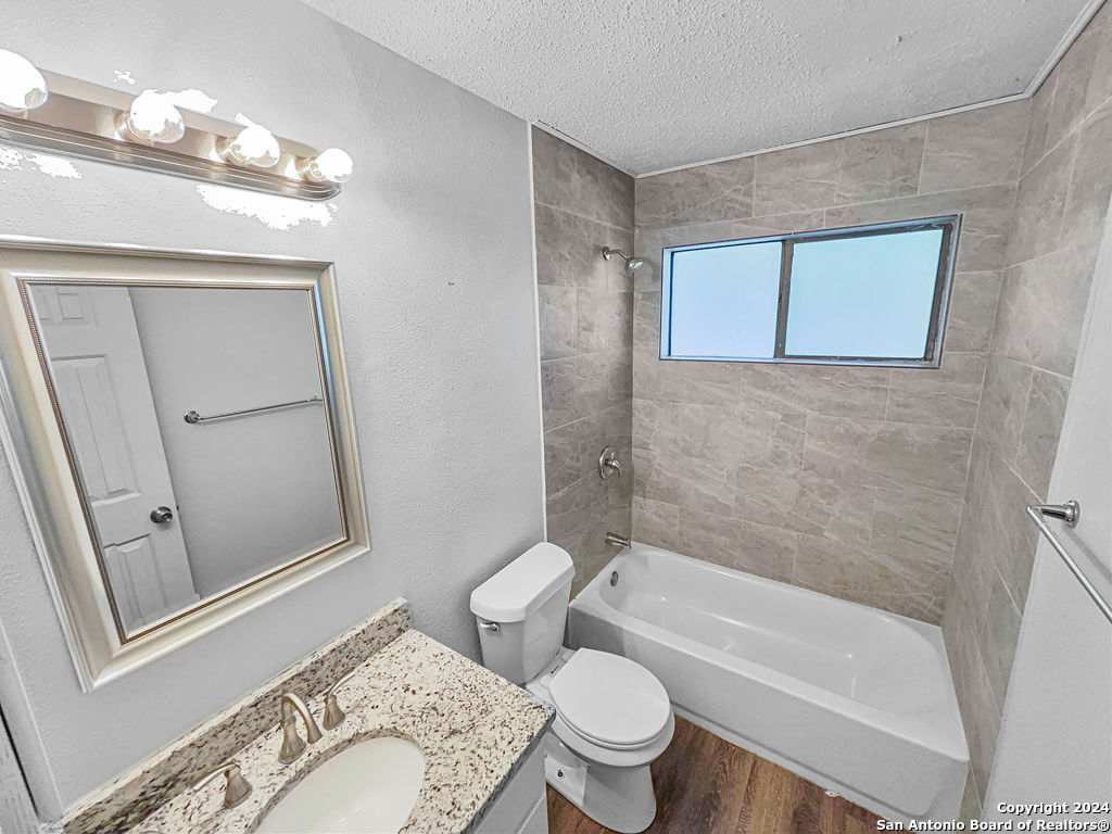13255 Greenstone San Antonio TX 78249
