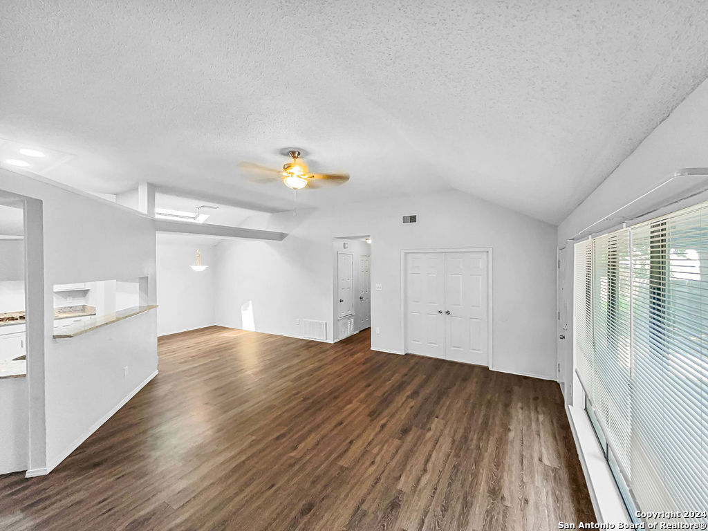 13255 Greenstone San Antonio TX 78249