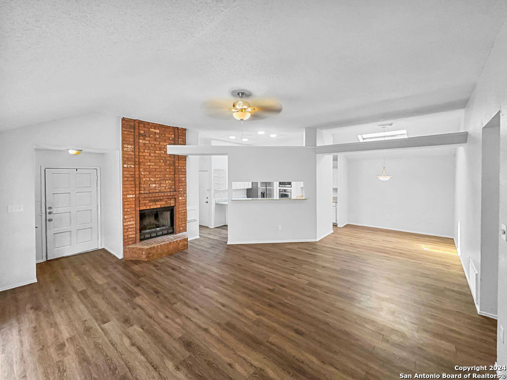 13255 Greenstone San Antonio TX 78249