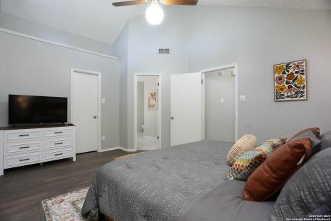 9011 Welles Way San Antonio TX 78240