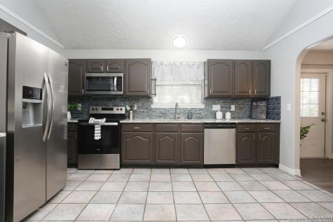 9011 Welles Way San Antonio TX 78240