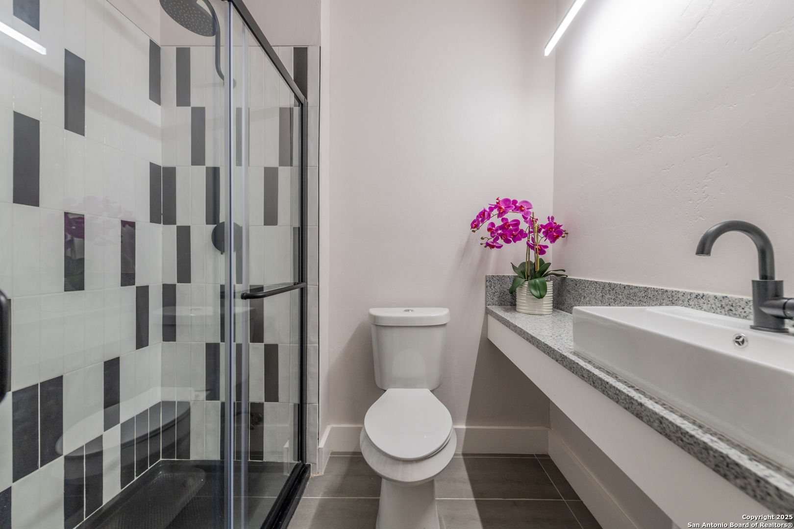 1714 S Street Mary's San Antonio TX 78210