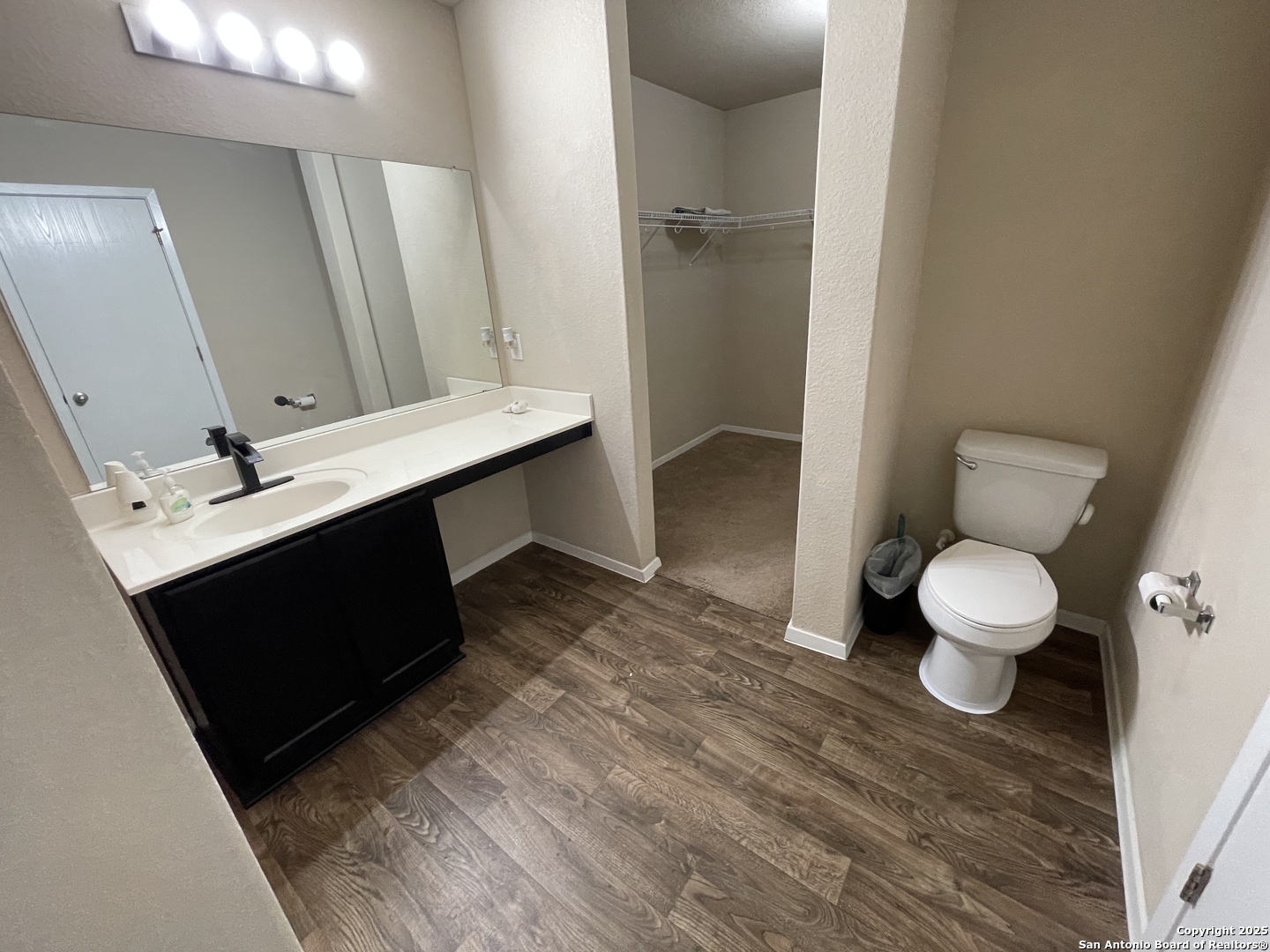 10014 Raspberry Oak San Antonio TX 78223