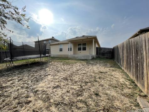 10014 Raspberry Oak San Antonio TX 78223