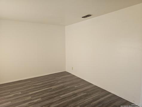 4335 Sunnyvale San Antonio TX 78217