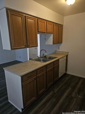 4335 Sunnyvale San Antonio TX 78217