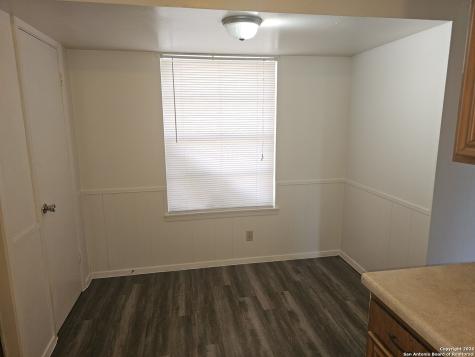 4335 Sunnyvale San Antonio TX 78217