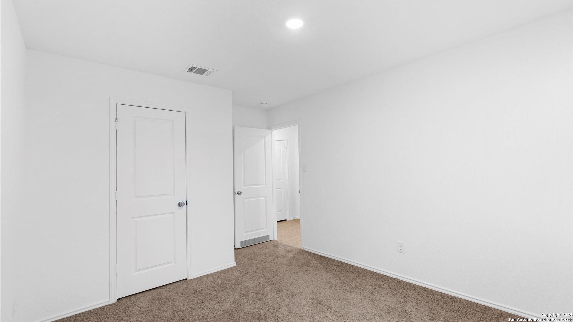 5315 Hornbeck Converse TX 78109