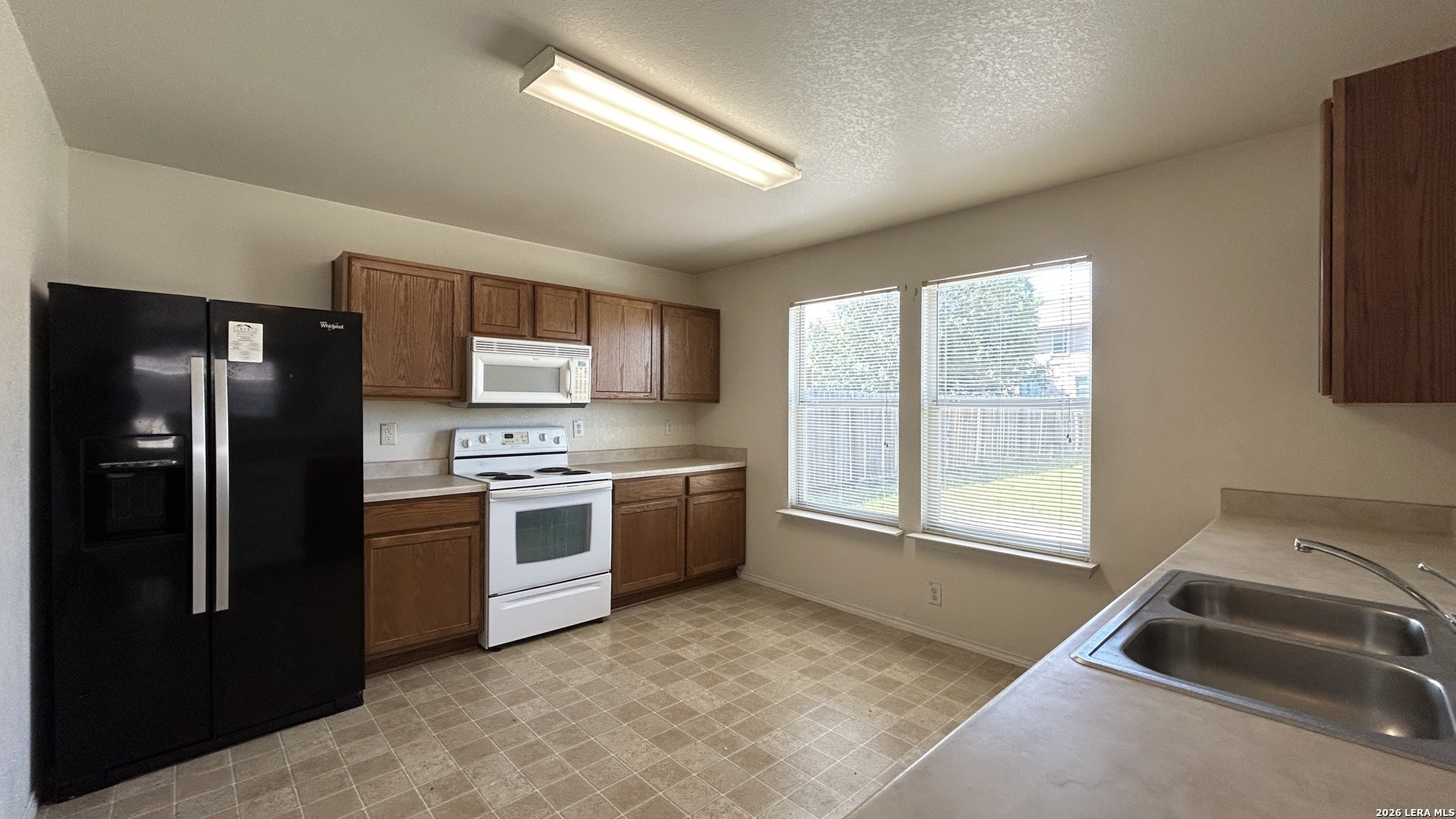 11011 Dublin Field San Antonio TX 78254