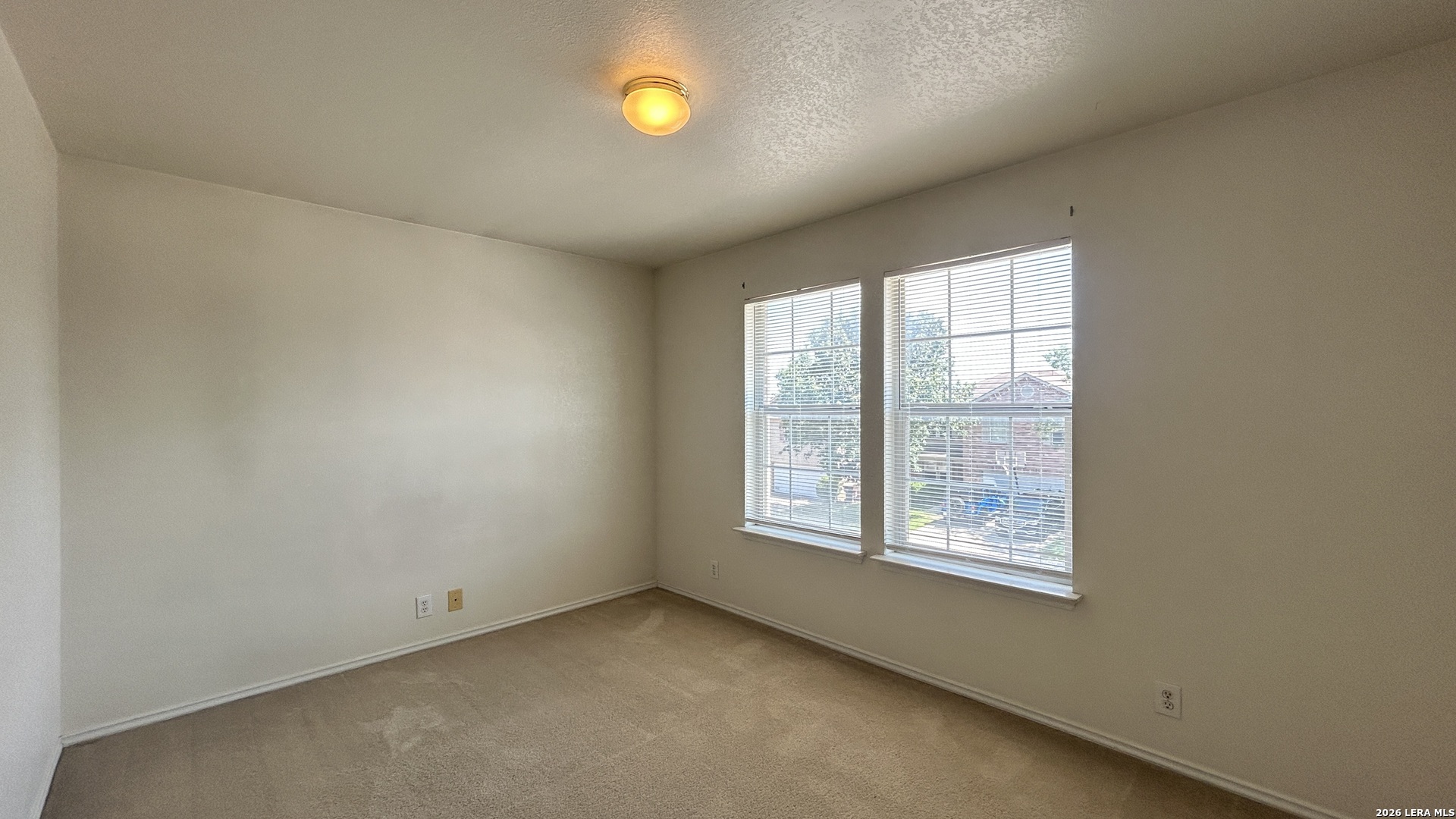 11011 Dublin Field San Antonio TX 78254