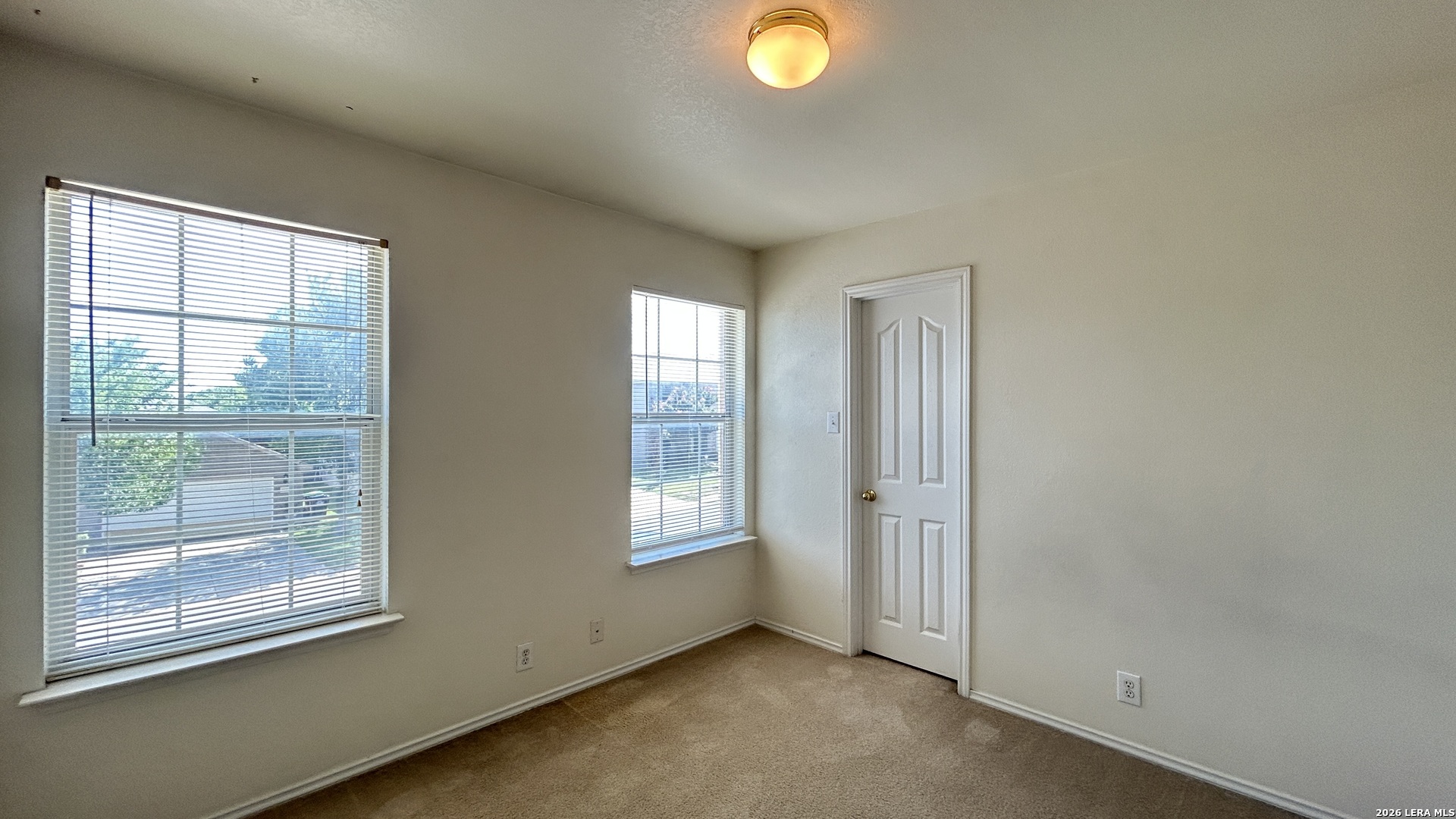 11011 Dublin Field San Antonio TX 78254