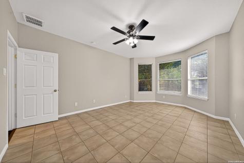 137 Niemietz Cove Cibolo TX 78108