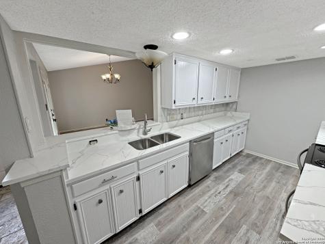 16918 Summer Creek Drive San Antonio TX 78248
