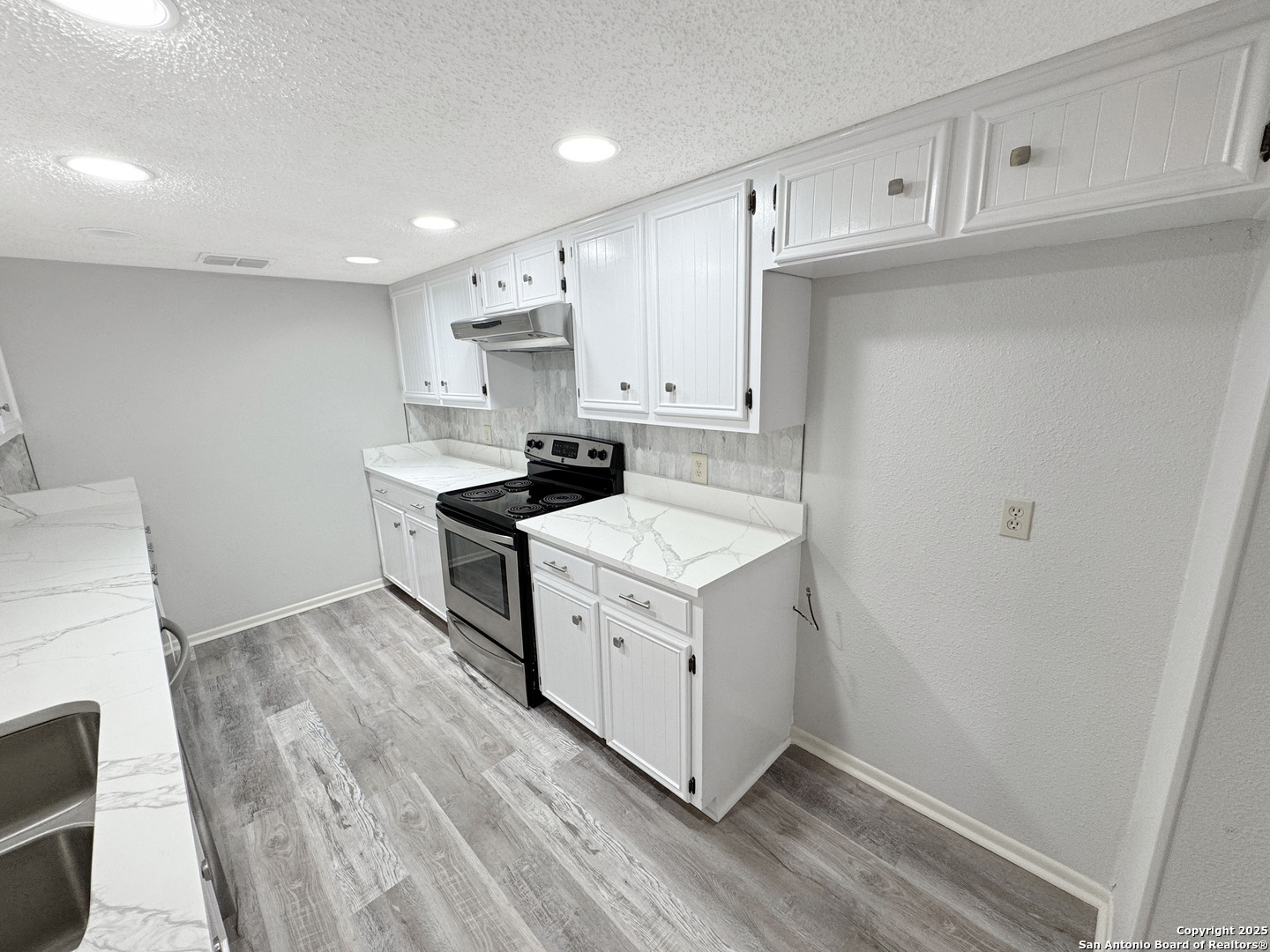 16918 Summer Creek Drive San Antonio TX 78248