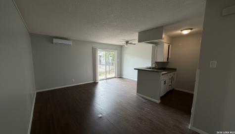 158 De Chantle Road San Antonio TX 78201