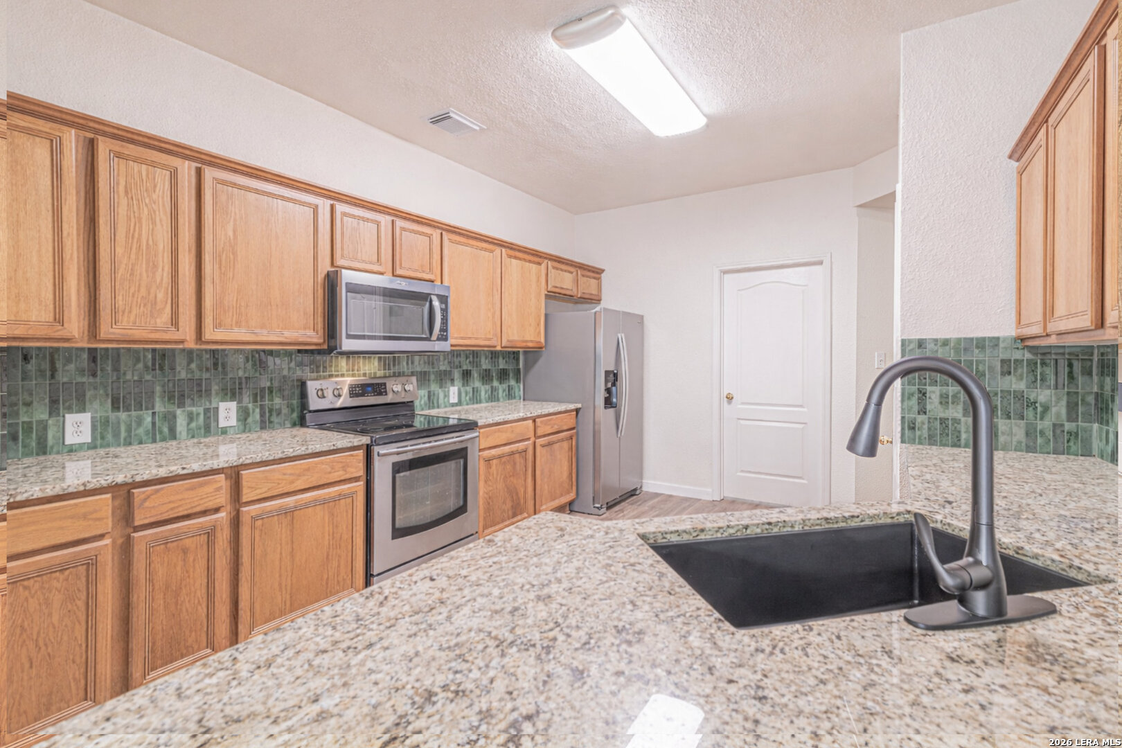 213 Tapwood Lane Cibolo TX 78108