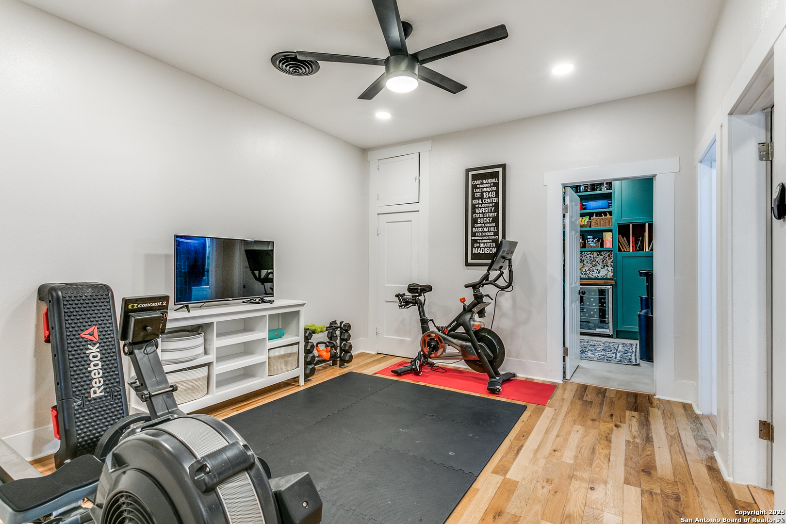 1004 Edison Drive San Antonio TX 78201